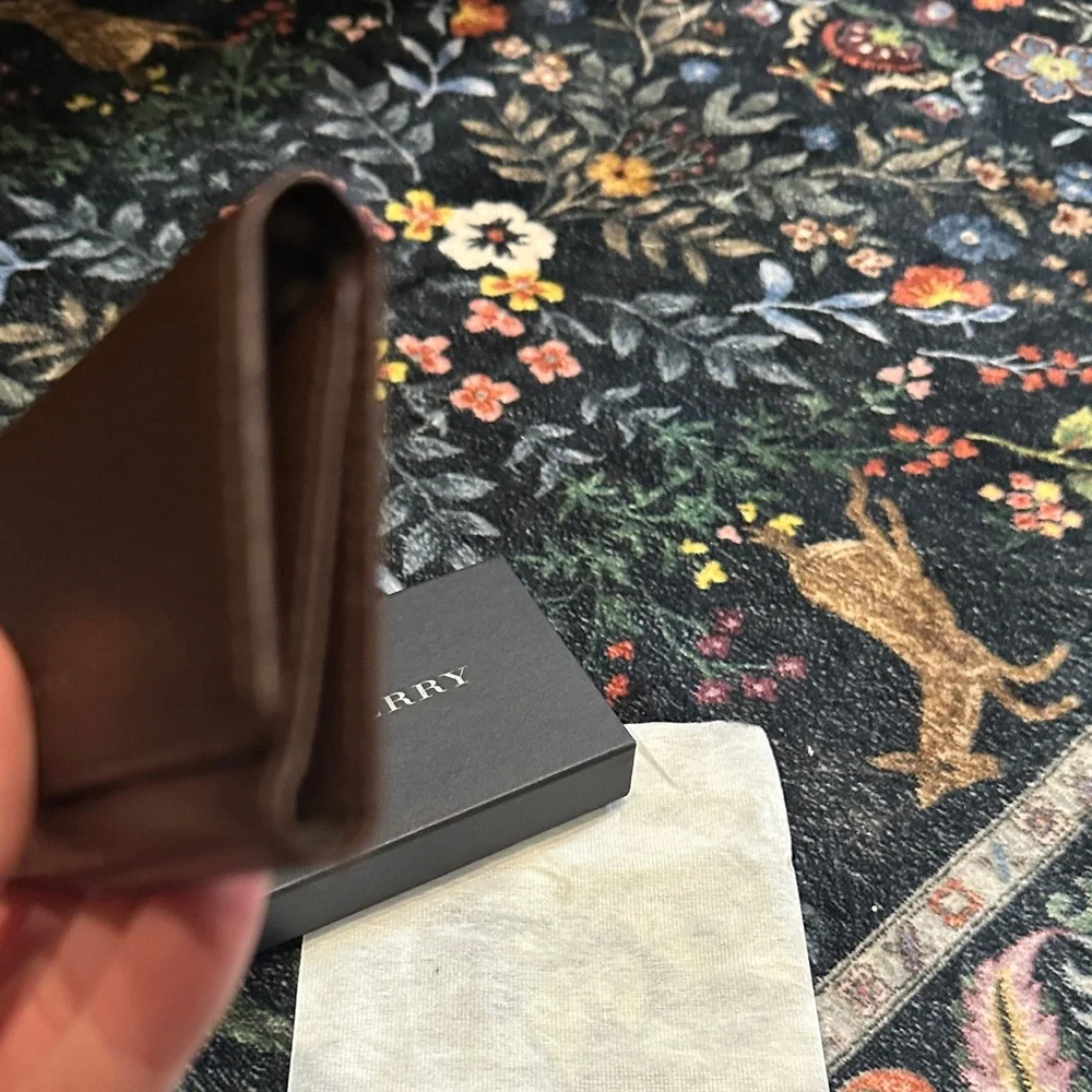 NWOT Vintage Burberry London key and card holder